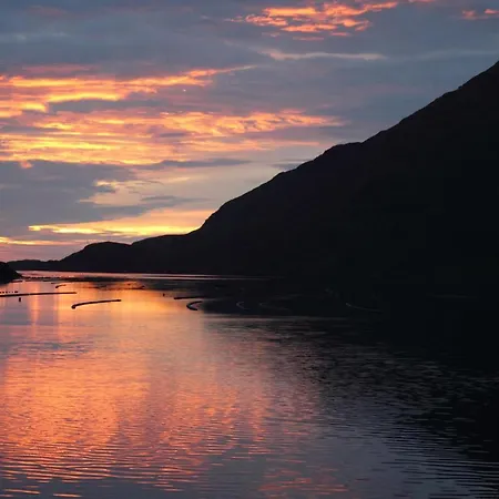 Killary Adventure Centre Хостел Линон